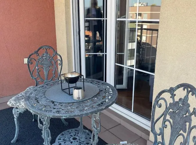 Lea-lux Апартаменты *