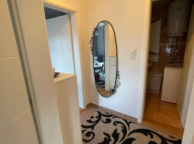 Lea-lux Апартаменты